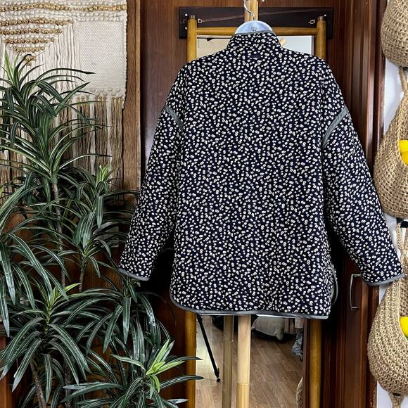 BLANKNYC Reversible Quilted Jacket XS Olive Navy Ditsy Floral Boxy Button Front - Picture 5 of 16